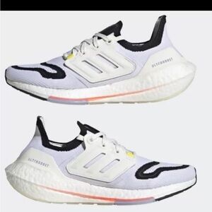 adidas UltraBoost 22 Core White Gx8017 Women's Size 9.5